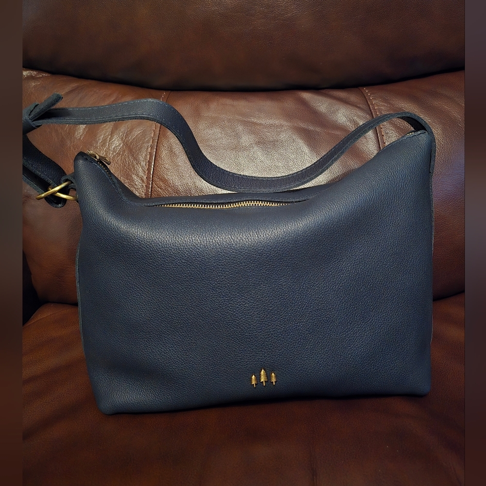 Portland Leather Large Slouchy Shoulder Bag - Color: Night Owl